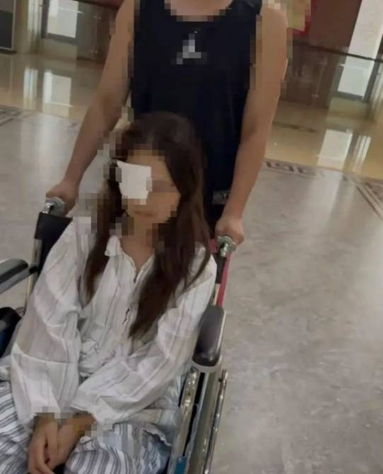 被水枪打伤眼睛的女孩，发帖寻找潍坊景区内的目击证人
