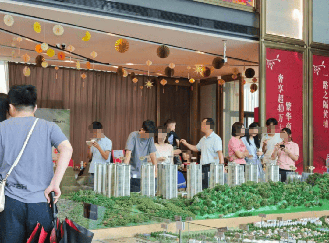 1.1万元/㎡！广州这个楼盘为何卖出“县城价”？