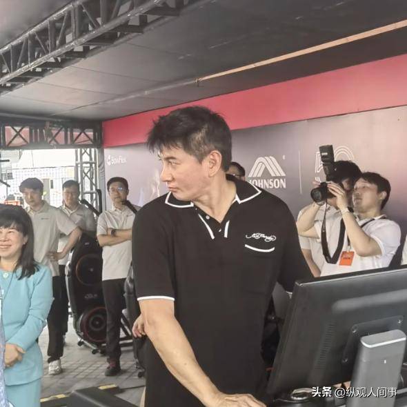 点击图片看原样大小图片