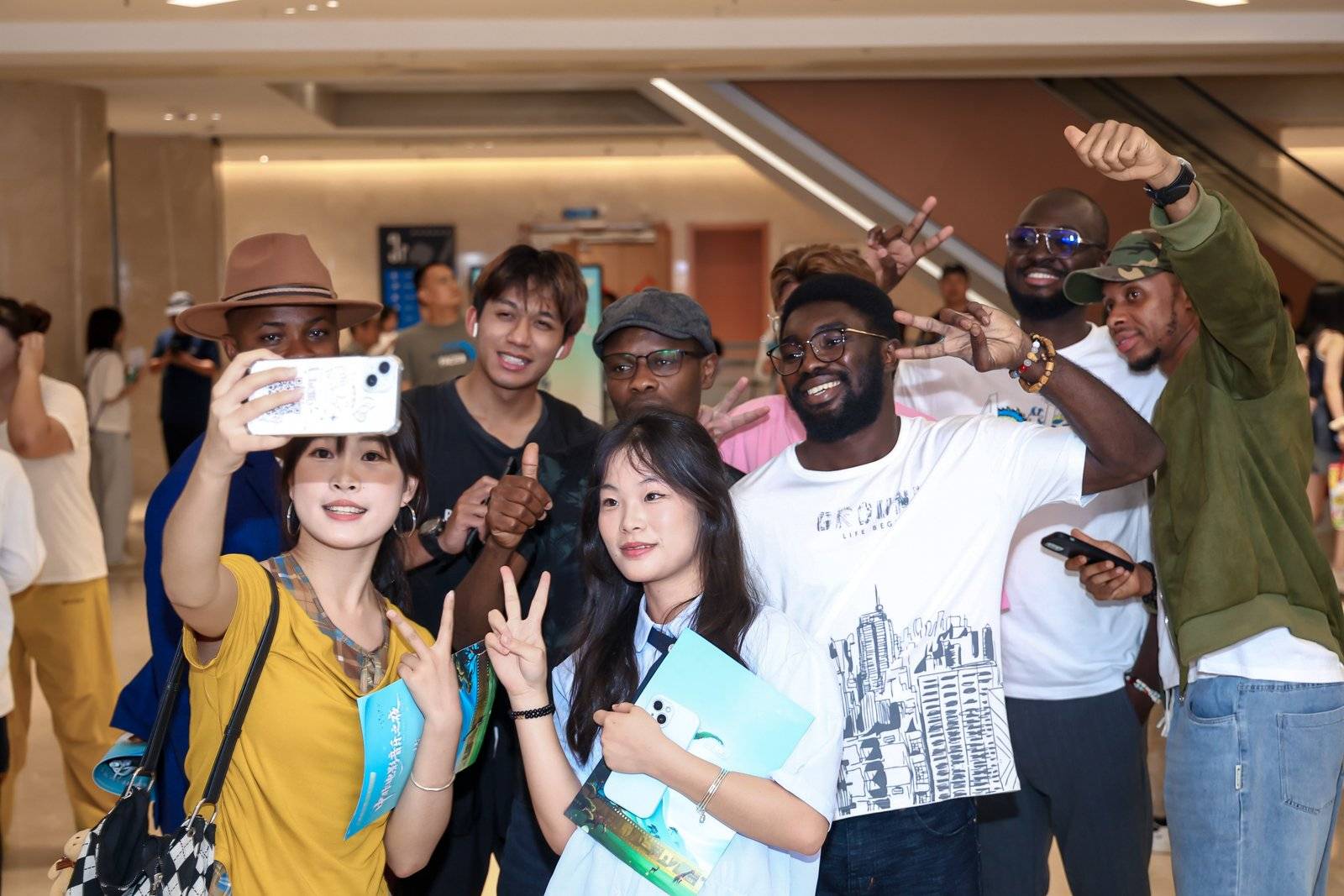 倾城电影演员表__电影倾城演员表介绍