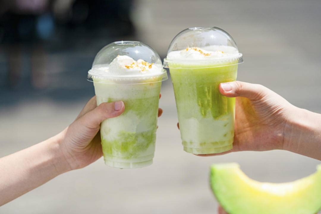 羽衣甘蓝暴涨4倍，爆款背后新茶饮陷入同质化困局？