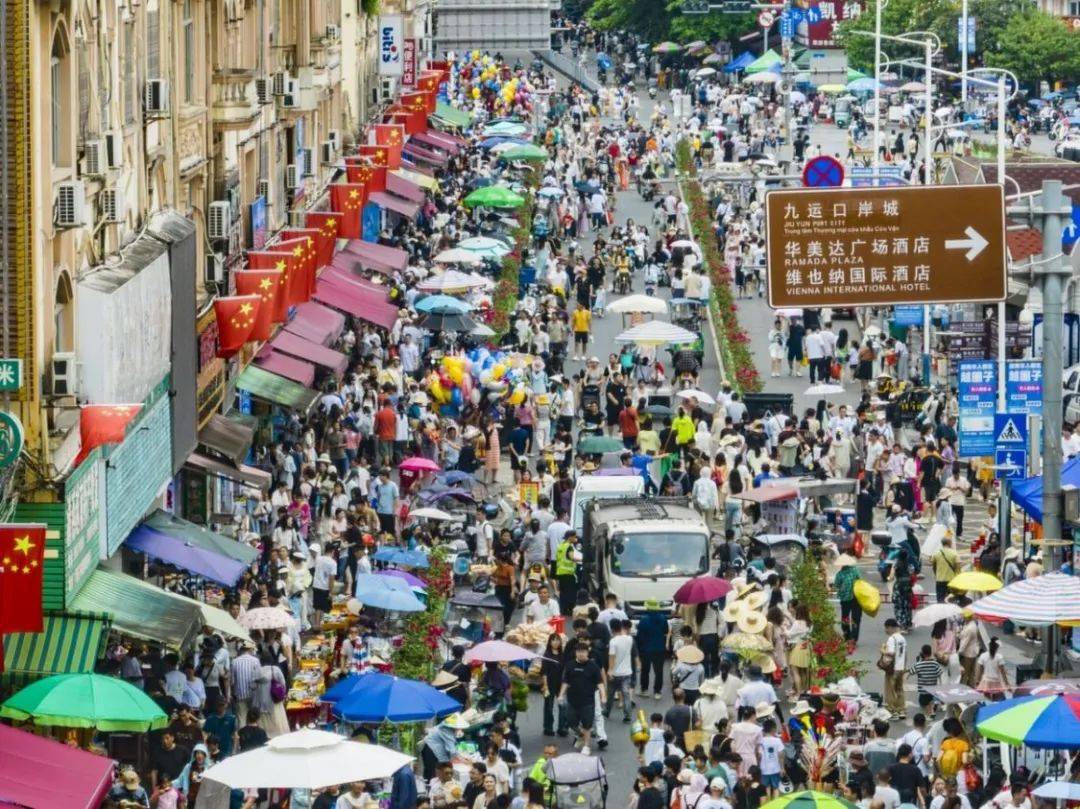 在广西，沉浸式感受异域烟火气有多容易？_在广西，沉浸式感受异域烟火气有多容易？_