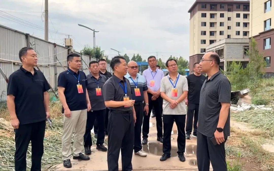 广平县人大常委会视察房地产行业"烂尾楼""办证难"攻坚工作