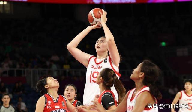 超在线视频caopon:女篮18岁天才打破世界纪录？2米26张子宇封神：锁定世界第1高人！