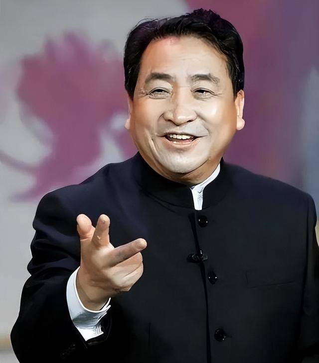曾是“央视名嘴”，因揭露姜昆丑闻被封杀，如今70岁处境如何？