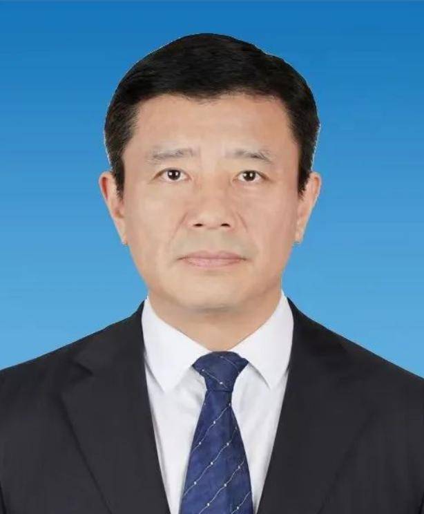 政前方丨山东省教育厅厅长李明,任中国海洋大学党委书记