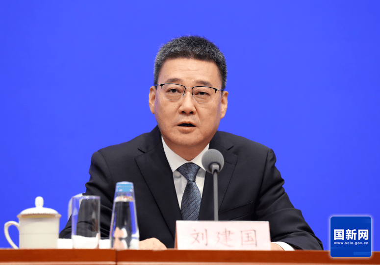 太阳落日前小说:《亮剑》重播档期公布