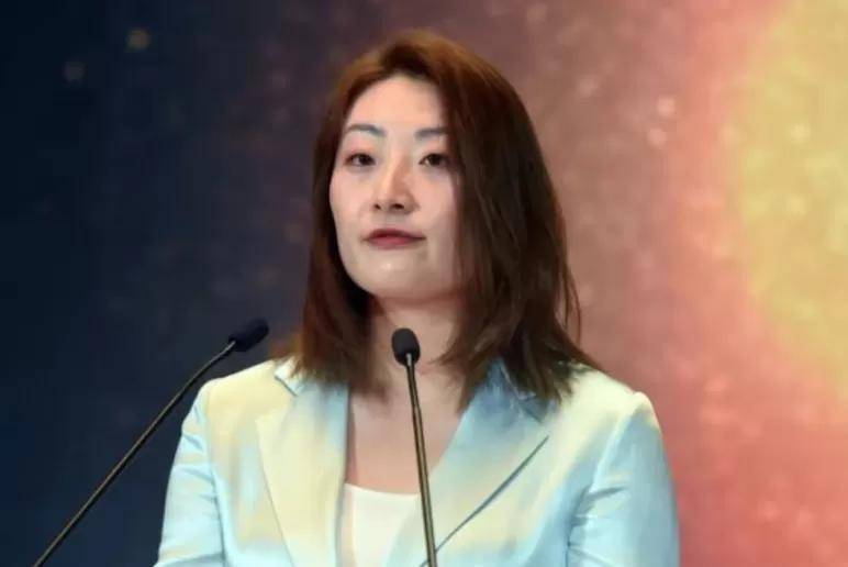 娃哈哈长公主海外资产：2500万美金豪宅背后与娃哈哈内斗继承战争