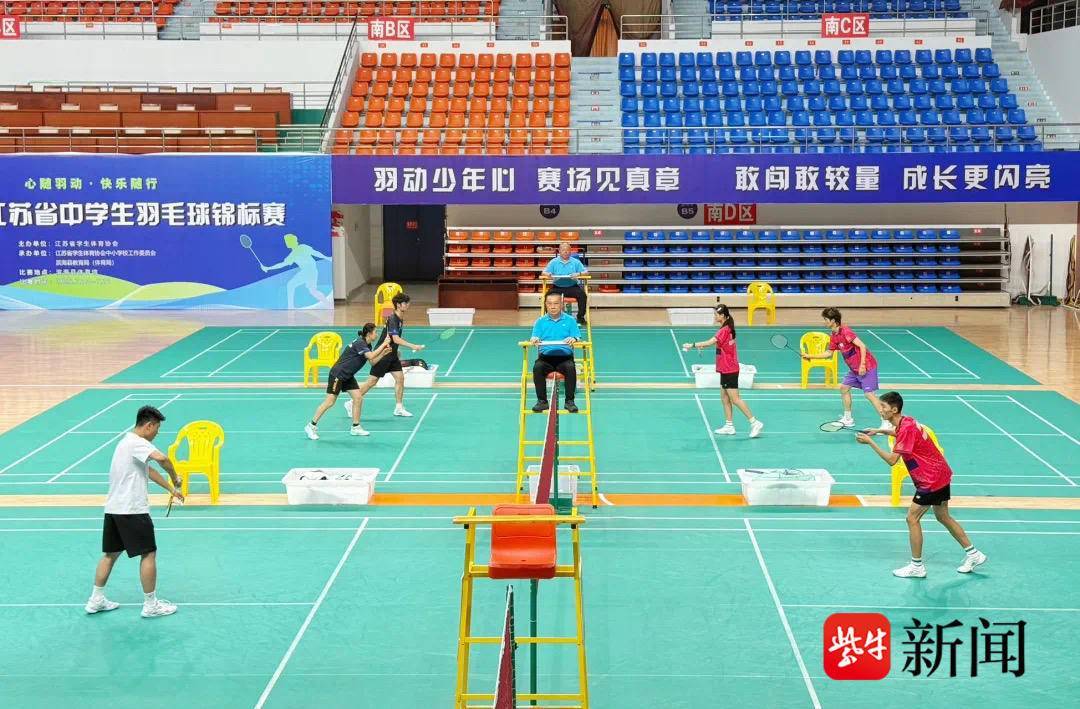 金陵河西羽毛球队再创辉煌：2025年江苏省中学生羽毛球锦标赛夺冠