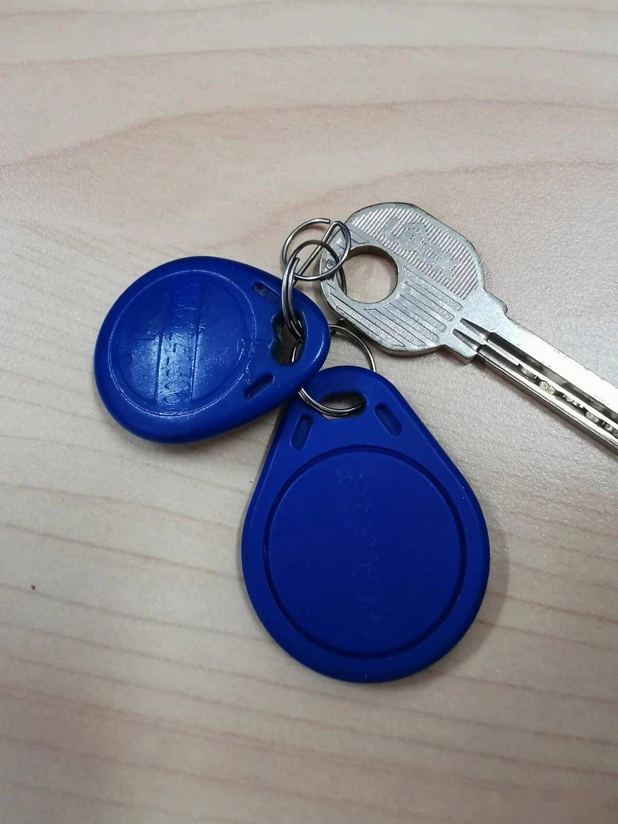 小区门禁卡怎么在手机上使用?告别忘带钥匙,三分钟教会你!