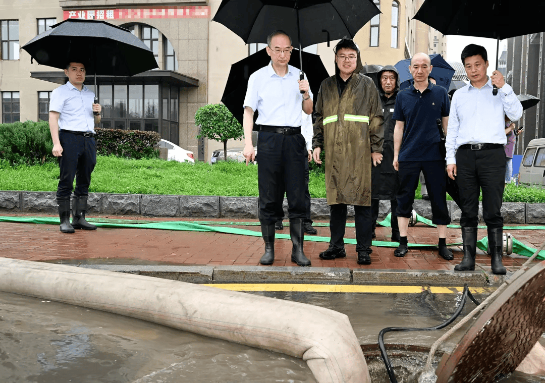 吉林省委书记暗访：长春等地出现的问题，充分暴露出一些基层干部作风不严不实、工作不深不细，要深刻吸取教训