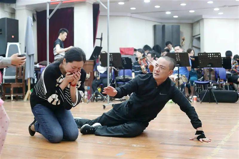 上海著名演员因病去世，年仅50岁，网友：不敢相信！