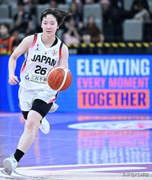 中国女篮亚洲杯半决赛失利：战术失误与内线优势的幻灭