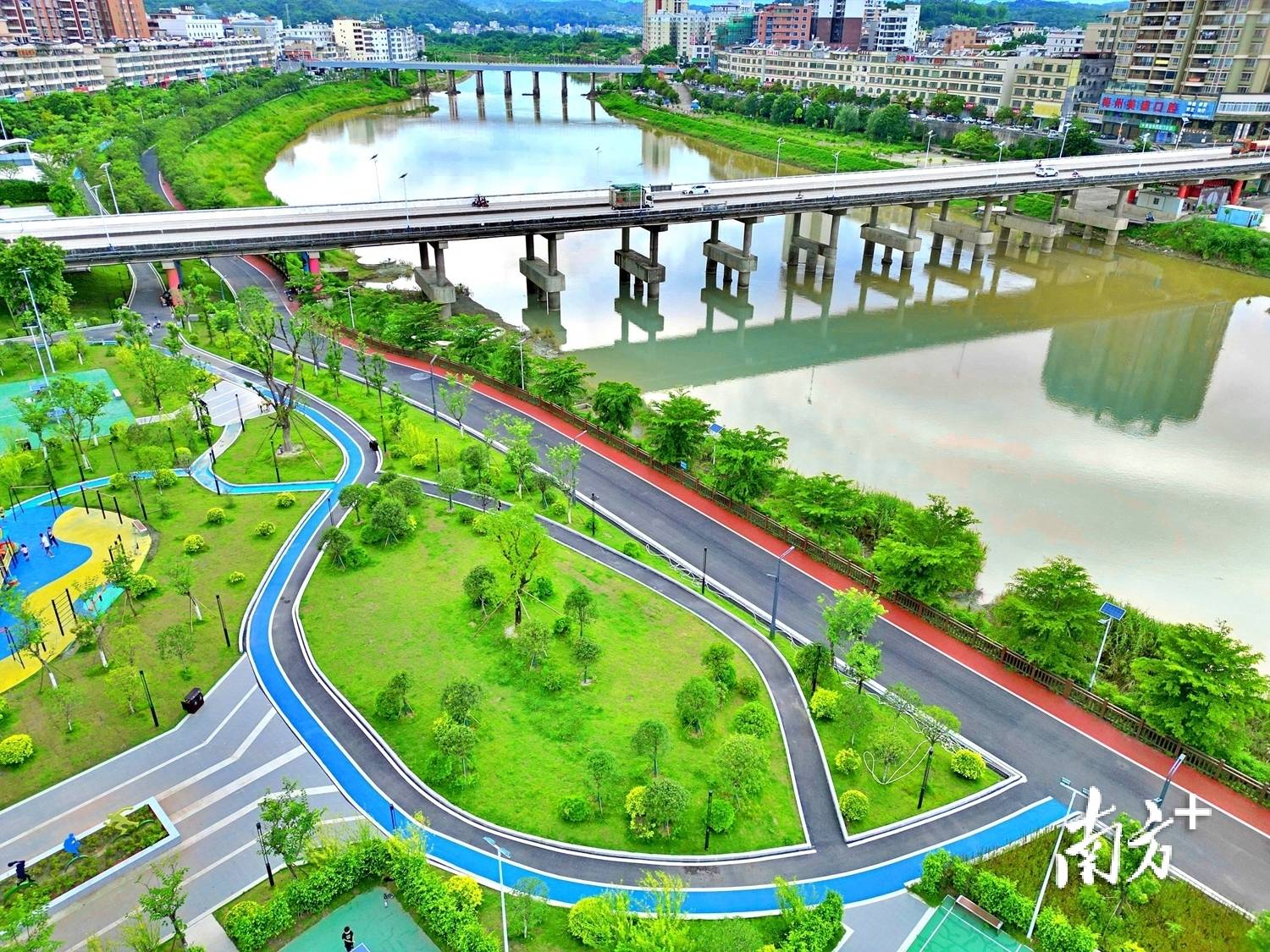 华能阜新风力发电申请基于智能控制的电网稳