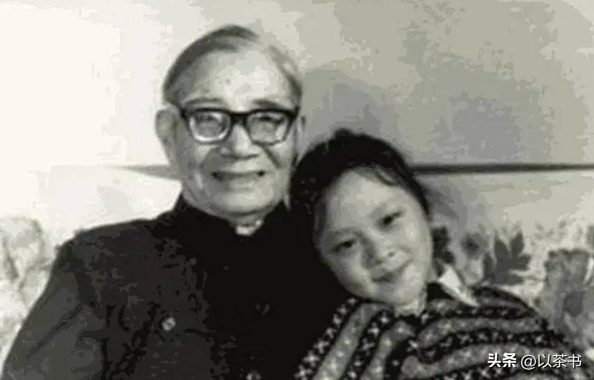两任妻子郁郁而终，6子女恨他到死，独活93岁为何无一人送终？_两任妻子郁郁而终，6子女恨他到死，独活93岁为何无一人送终？_