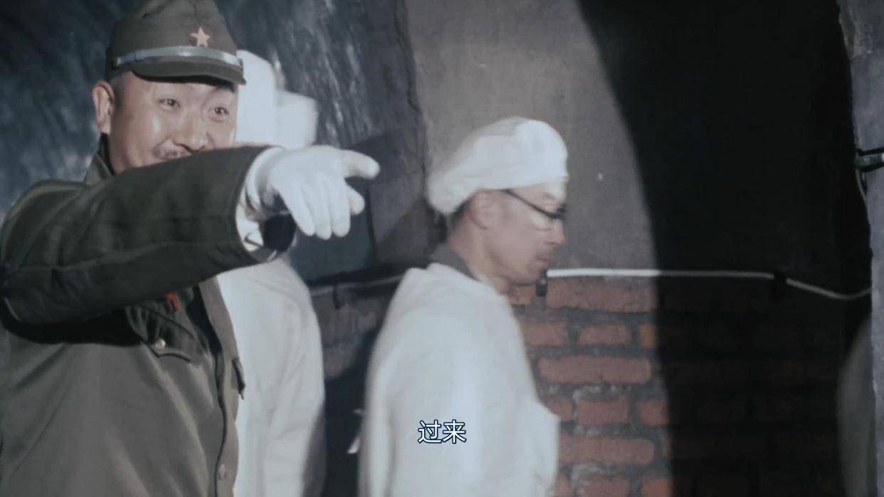 重温《黑太阳731》:冻人,晒人,打细菌,鼠疫,百种杀人实验!