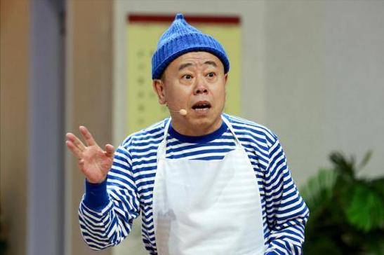 全家移民真相大白2年，享正师级待遇的潘长江，已走上另一条大道