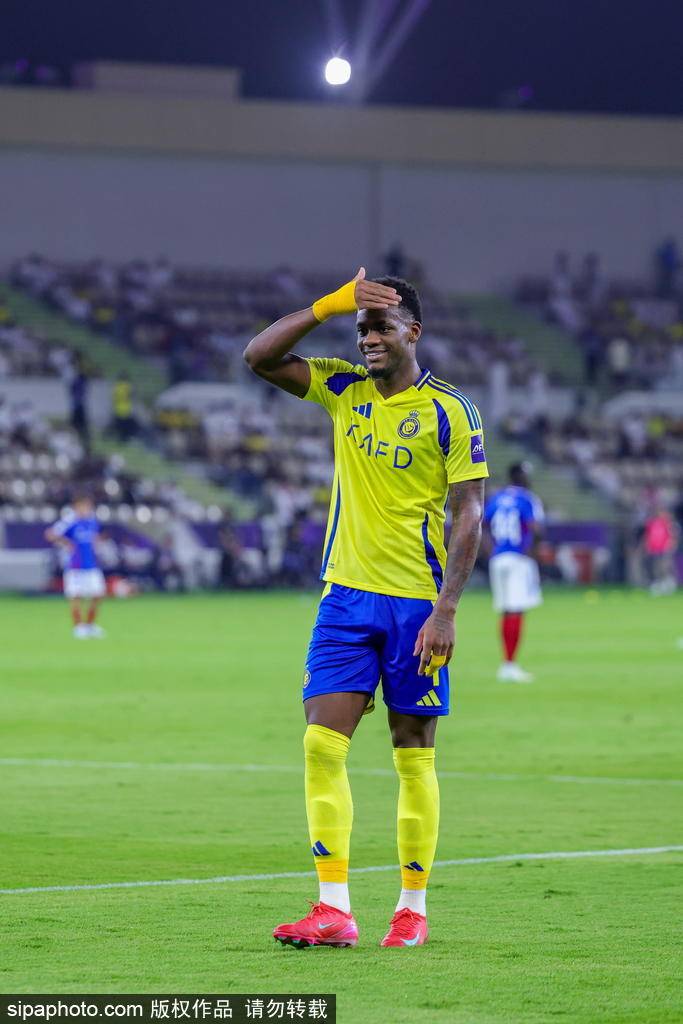 德天空：纽卡与佳夫达成全面协议，球队仍在谈判&已报价3000万欧