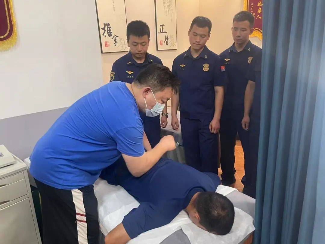 篮球图片篮球紧身裤里边需要穿内裤郑钦文跻身wta单打排名第六潘展乐游泳新闻特写