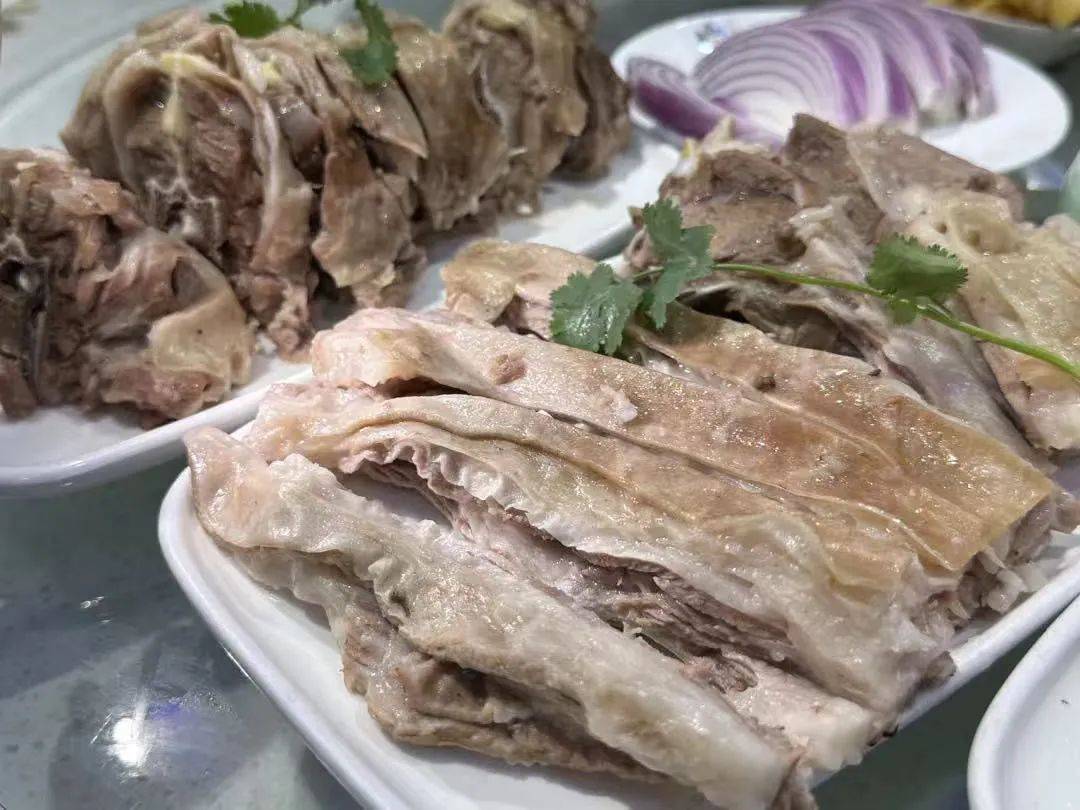 _临夏初秋美食，一口就爱到不行！_临夏初秋美食，一口就爱到不行！