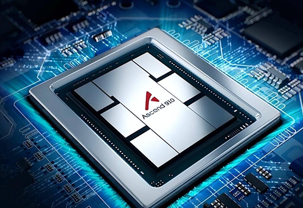 原创             黄仁勋承诺无后门，拆开芯片却发现监控电路，数据直连美国服务器
