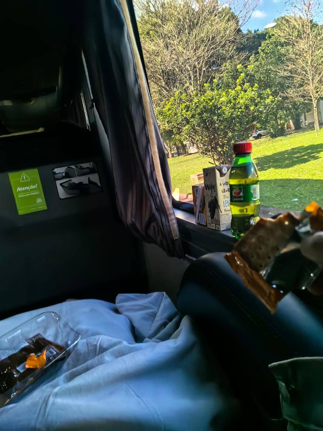 图片[2]-中国女游客巴西乘坐夜间大巴遭劫：戴着黑面罩、穿着防弹衣，用枪指着我大声嚷嚷-华闻时空