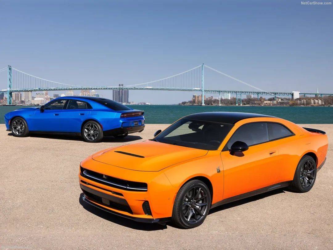 全新“技术流”四驱道奇Charger Scat Pack发布,双涡轮直六替代V8,信仰没了_搜狐汽车_搜狐网