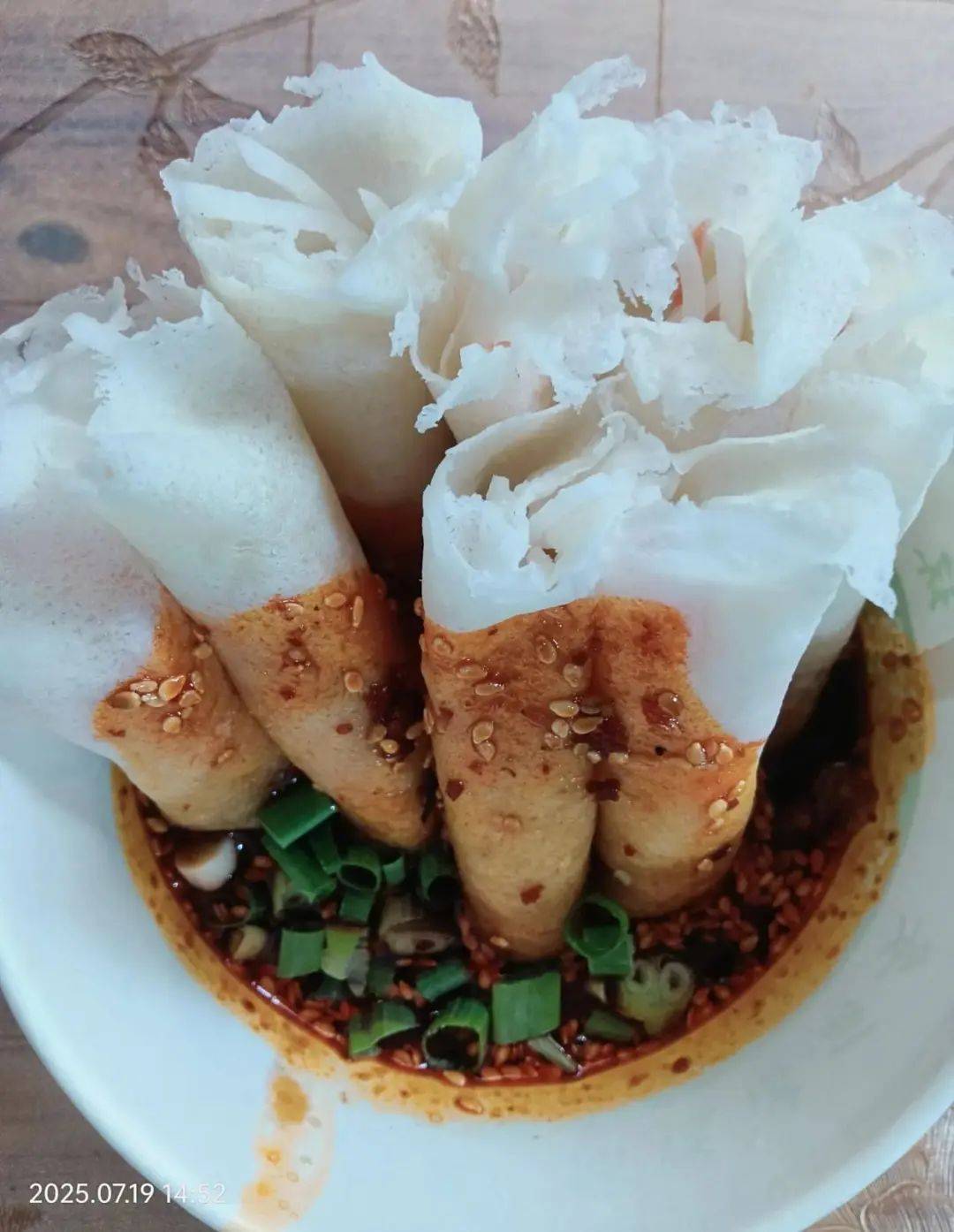 美食：一卷青葱绿玉簪_美食：一卷青葱绿玉簪_