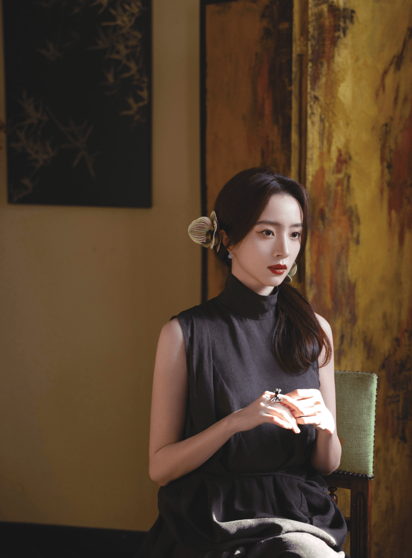 胡冰卿:在复杂世界里做自己的守夜人