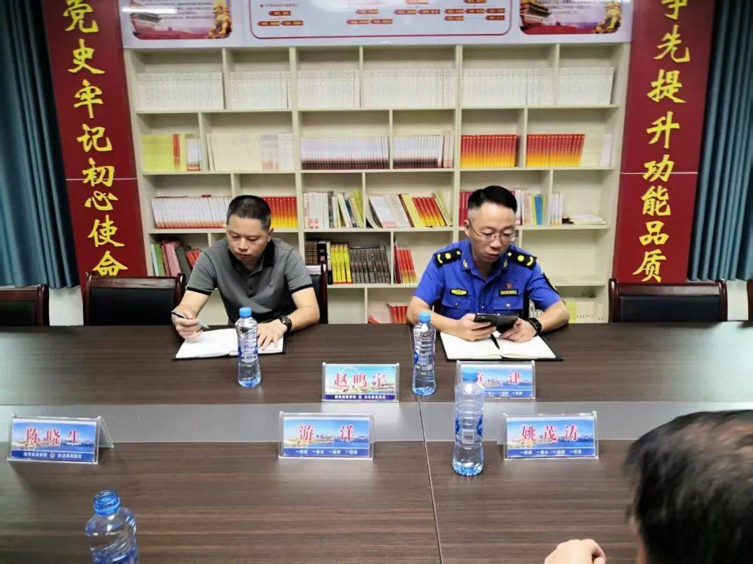 近日,余干城管共计整治占道经营问题59起,违规垂钓行为12起