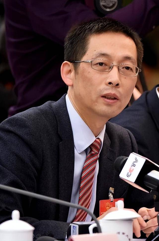 砸200亿建西湖大学,施一公敢说超清华,现在到底咋样了?