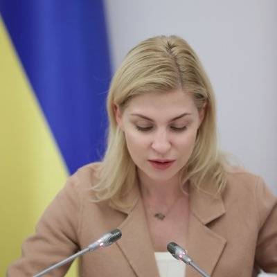 “取悦特朗普”？泽连斯基换掉乌克兰驻美大使-华闻时空