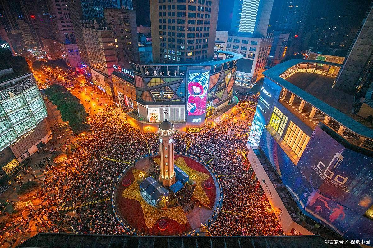 春熙路必去三个景点;好玩又热闹;赶紧去看看吧!
