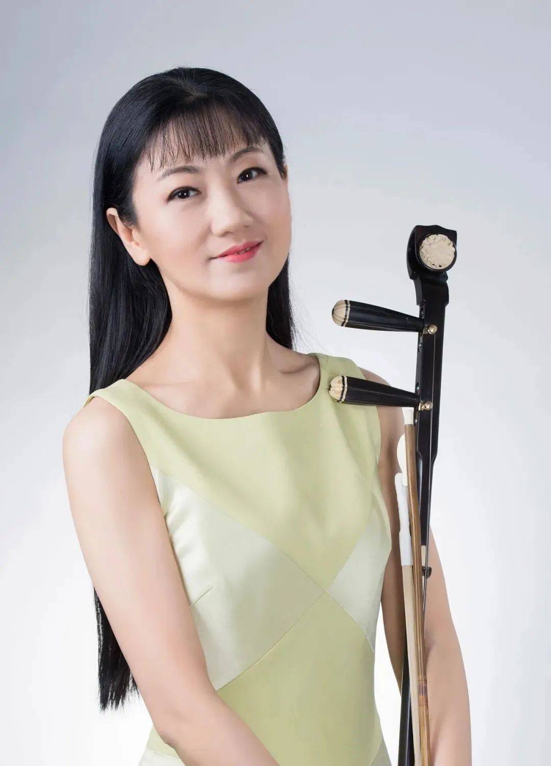 著名胡琴演奏家姜克美*上下完整简历曾获首届art杯国际比赛二胡专业