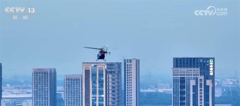 超400万台！我国低空装备向“新”向“智”按下发展“加速键”