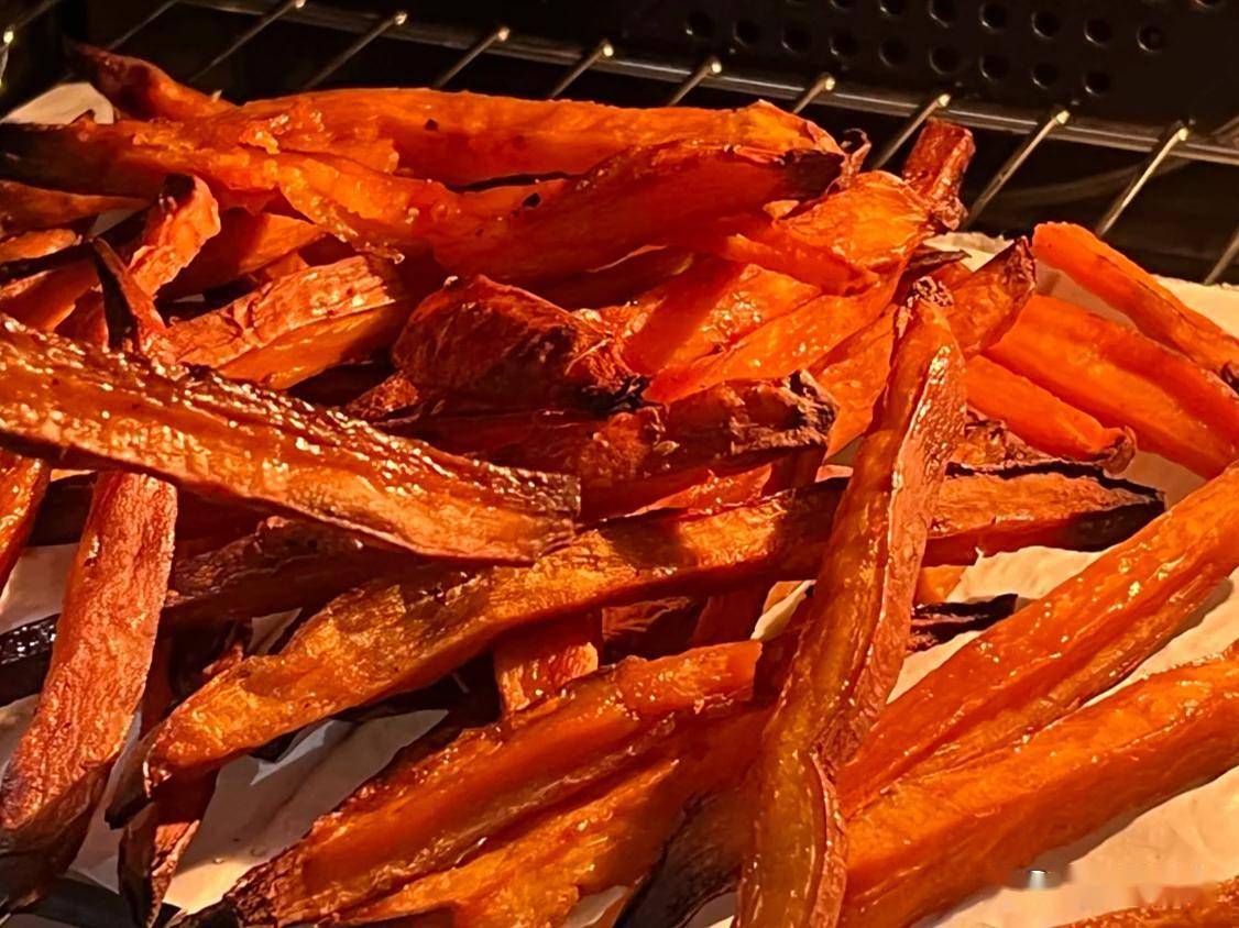 一,为什么推荐烤箱版红薯干?比起晒干或风干,烤箱做红