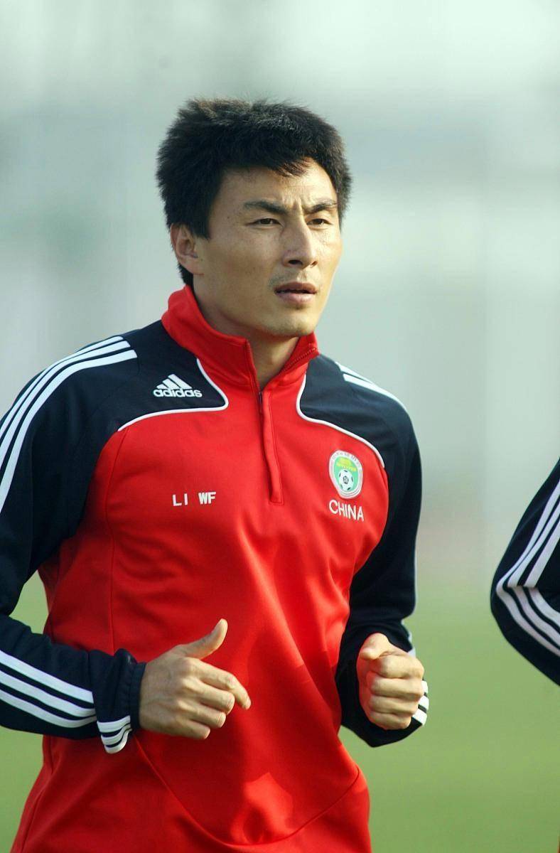 2000万撬动青训革命?李玮锋的良心账本藏中国足球怎样的生存智慧