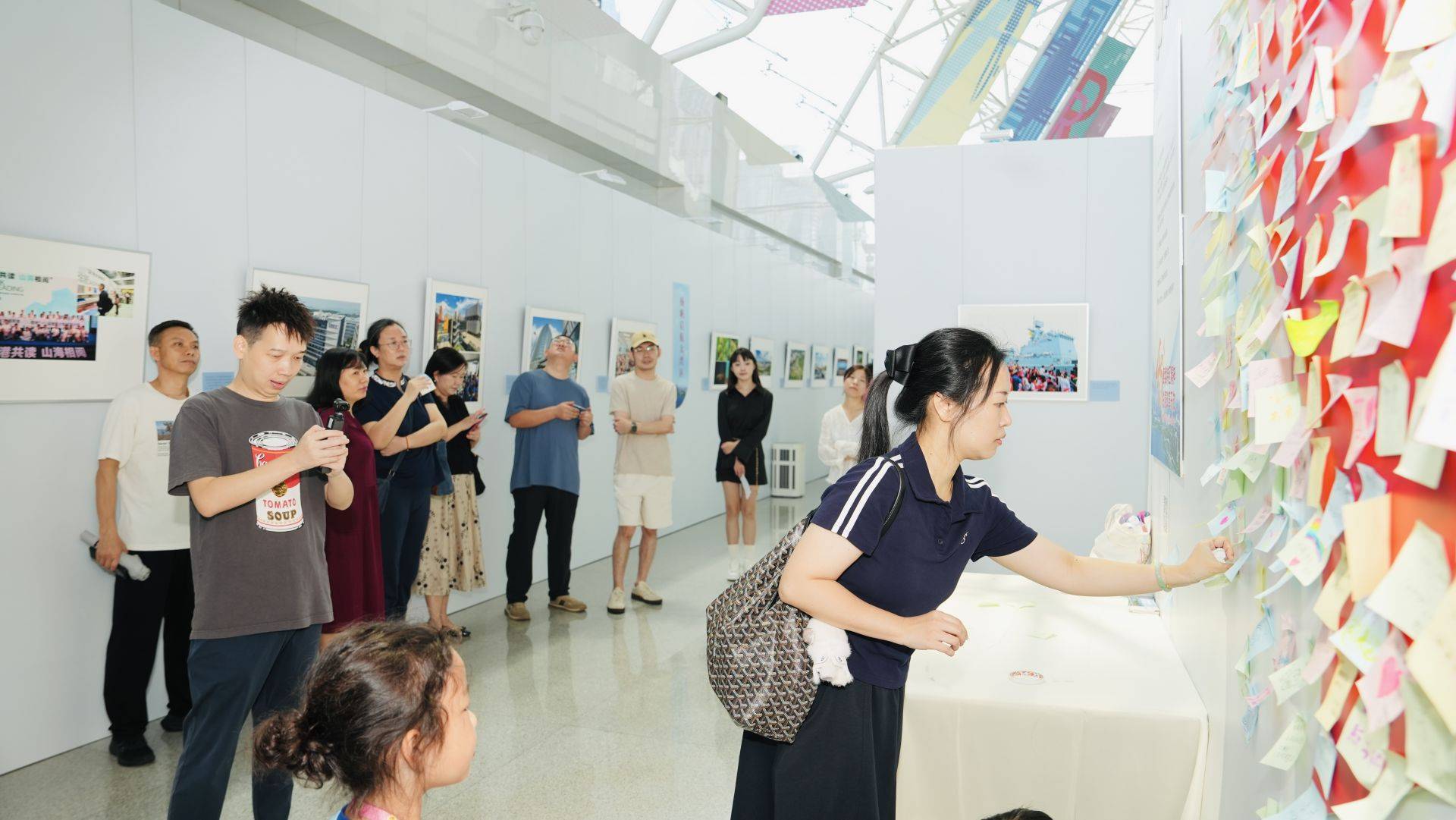 日均人流量突破2000人次！深圳经济特区建立45周年主题图片展闭幕