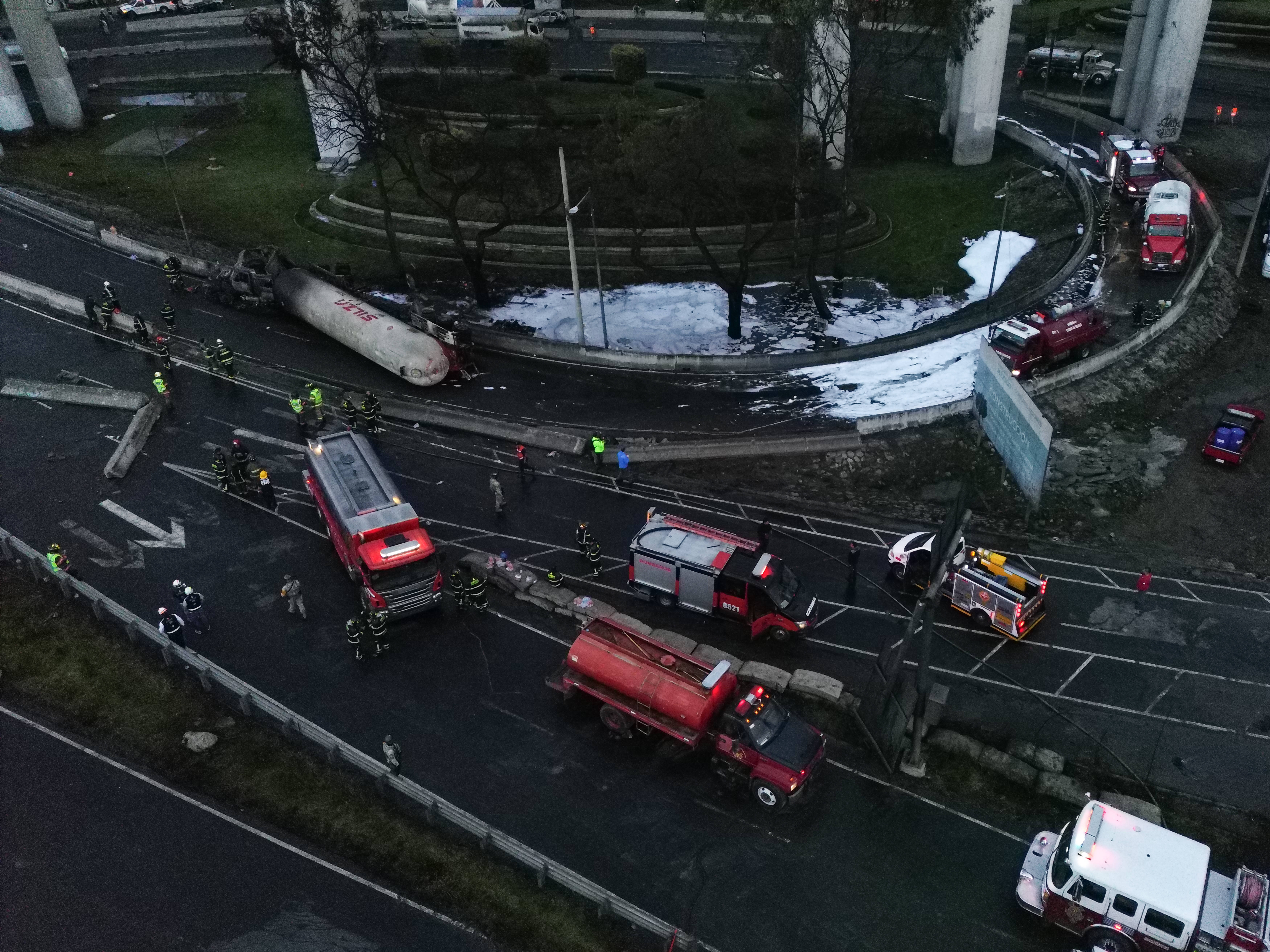 墨西哥城液化石油气槽罐车爆炸事故致3死70伤