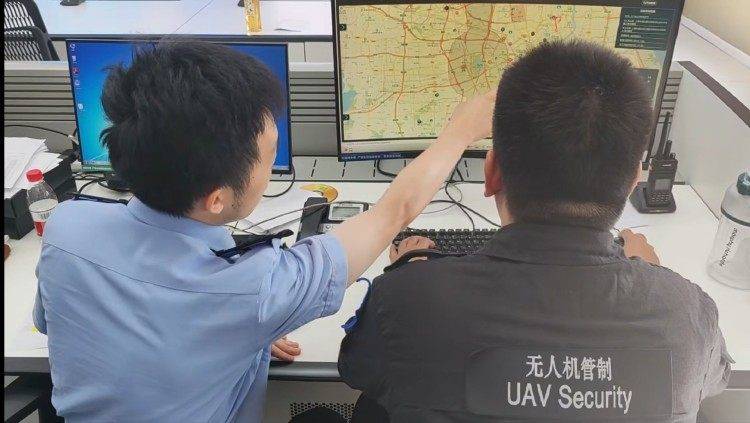 上海警方严查无人机“黑飞”，已行政处罚380余人