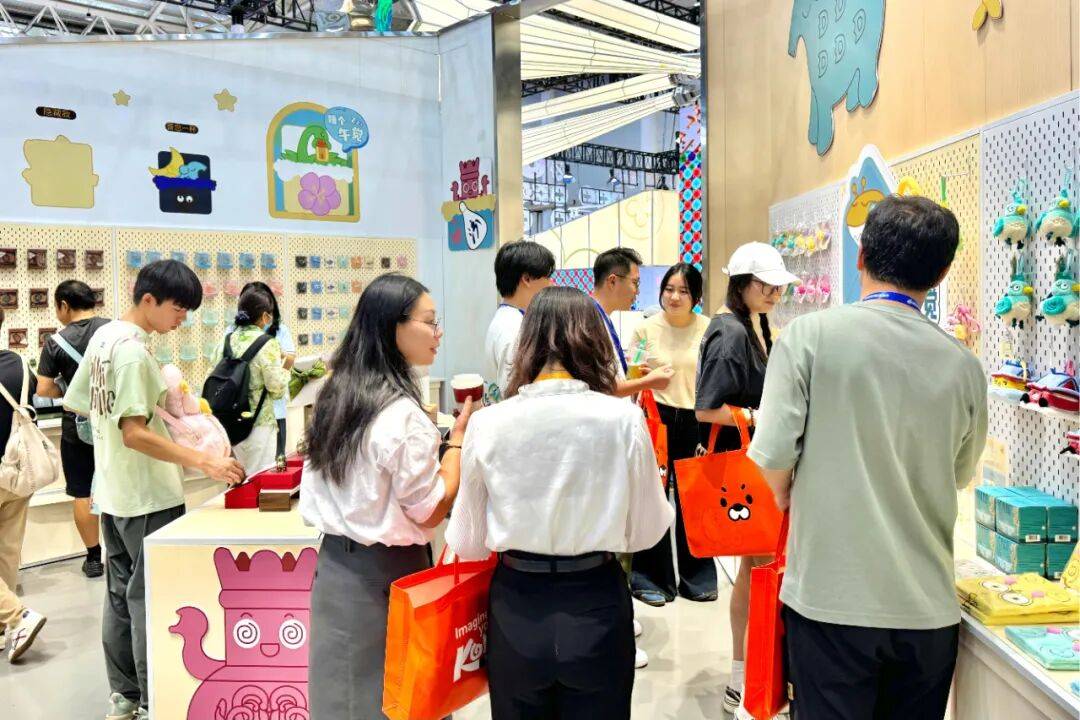 “睡个午觉”领衔 山西博物院文创亮相文旅博览会