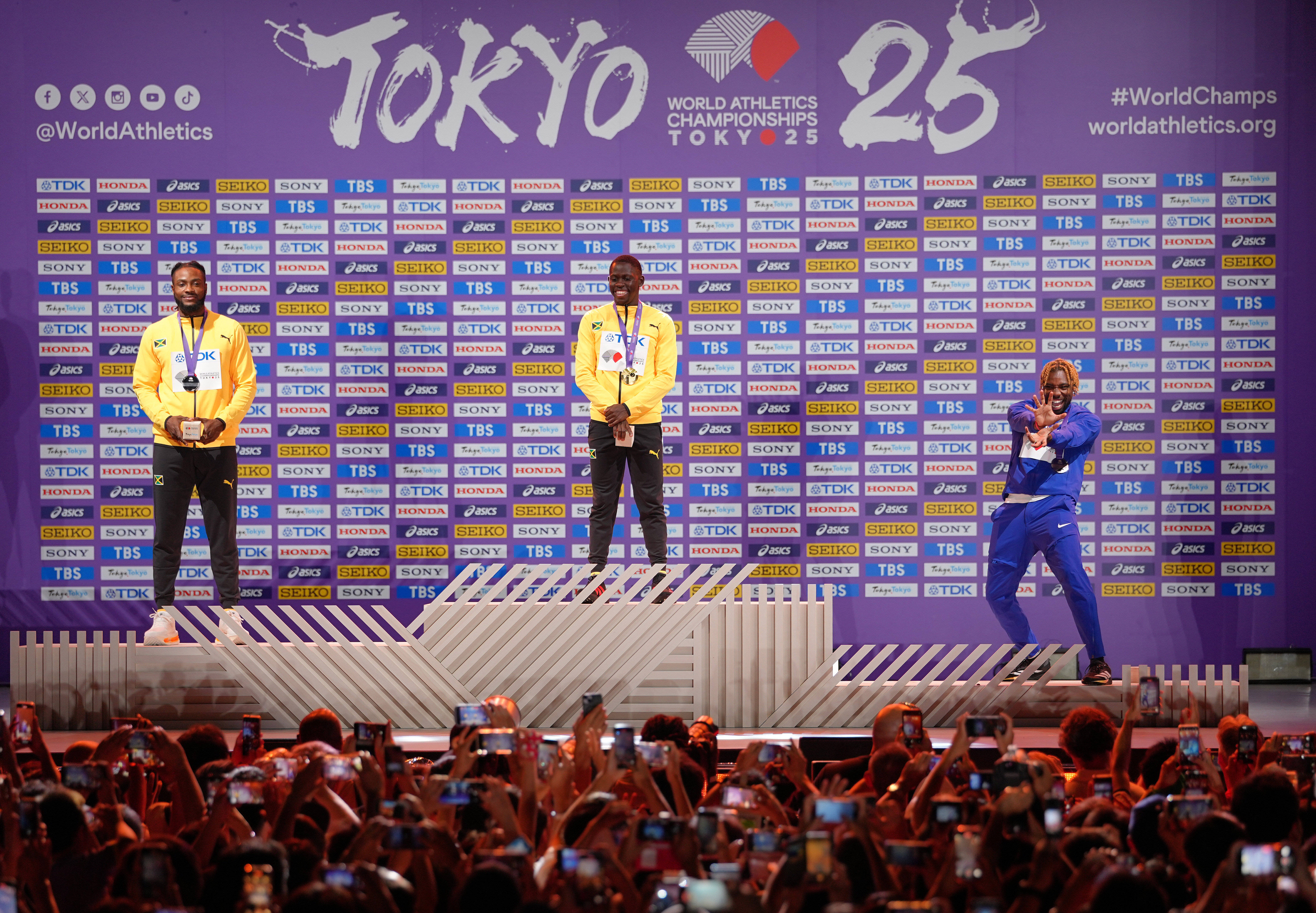 田径世锦赛丨男子100米颁奖仪式