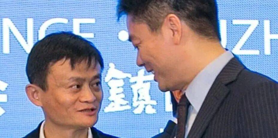 马云和刘强东都盯上了微信这块肥肉