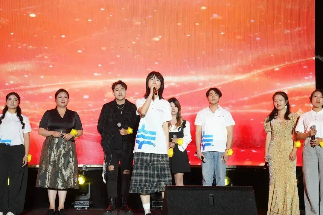 2025丰台·学子回家 | “洋学子”邂逅丰台“烟火气”！丰台群众音乐盛典暨学子回家圆梦音乐会激活城市青春活力——