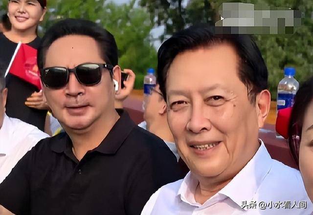 一觉醒来，蔡国庆“天塌了”！别人放烟花炸龙脉，他却无辜被骂惨