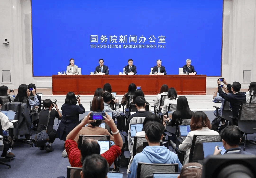 中国证券监督管理委员会主席吴清在9月22日举行的国新办新闻发布会上答记者问
