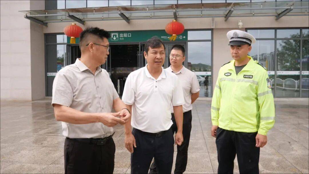 长汀县领导调研国庆,中秋假期交通运输工作