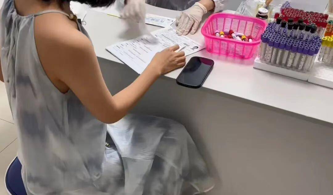 Xiamen幼儿园的老师被撤职为“ Thalassin Poverty”基