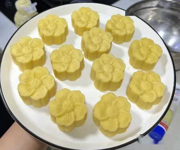 家庭版绿豆糕,不用模具也成型 清甜绿豆沙绵密细腻