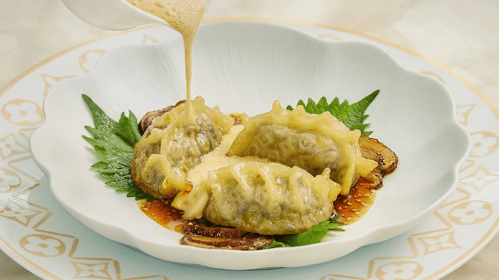 LV首尔开餐厅，3只牛肉饺子售价243元，预约秒售罄一席难求